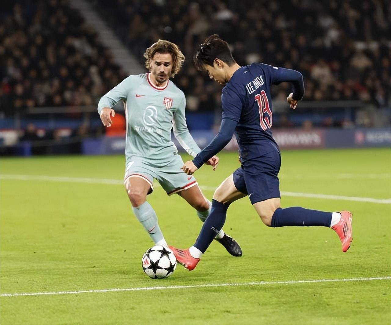 模拟器试玩-关于Ming与80激战巴黎圣日耳曼分钟，持续失利胜负难料！，穆雷焦点对战观众掌声雷动的信息